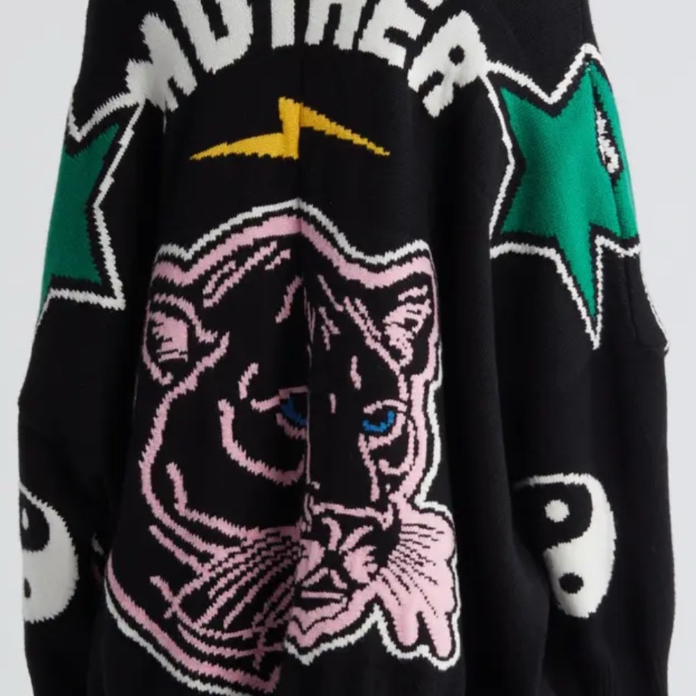 Dressed in LaLa iconic Mother cardigan - Picture 2 of 3